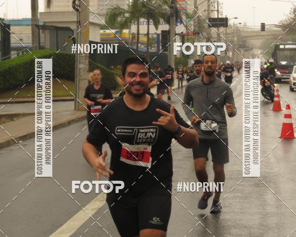 Buy your photos of the eventSANTANDER TRACK&FIELD RUN SERIES Shopping Tambor on Fotop