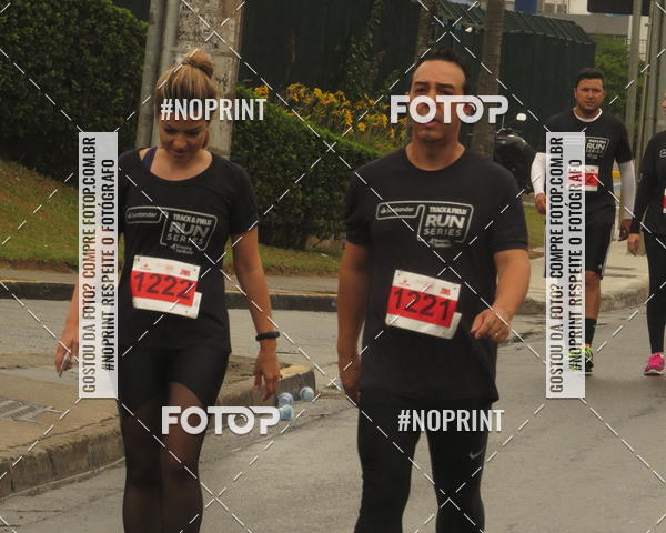 Buy your photos of the eventSANTANDER TRACK&FIELD RUN SERIES Shopping Tambor on Fotop