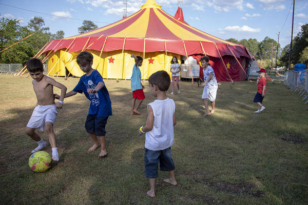 Buy your photos of the eventBP - Dia das Crianas on Fotop