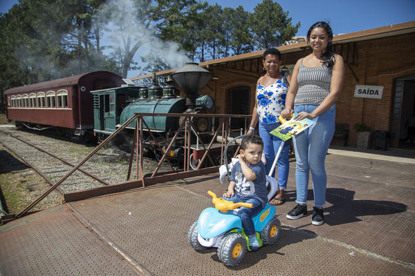 Achetez vos photos de l'vnementBP - Dia das Crianas sur Fotop