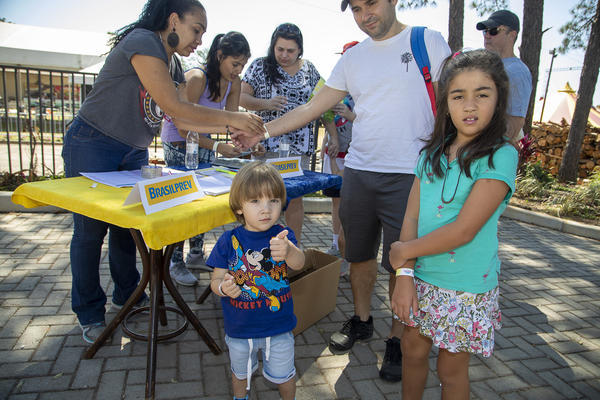 Buy your photos of the eventBP - Dia das Crianas on Fotop