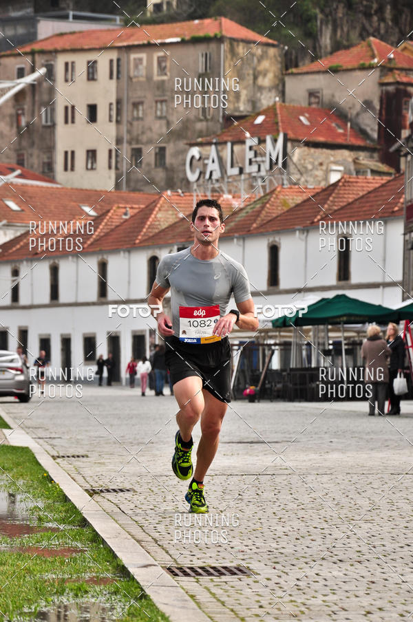Buy your photos of the eventMaratona do Porto 2019 on Fotop