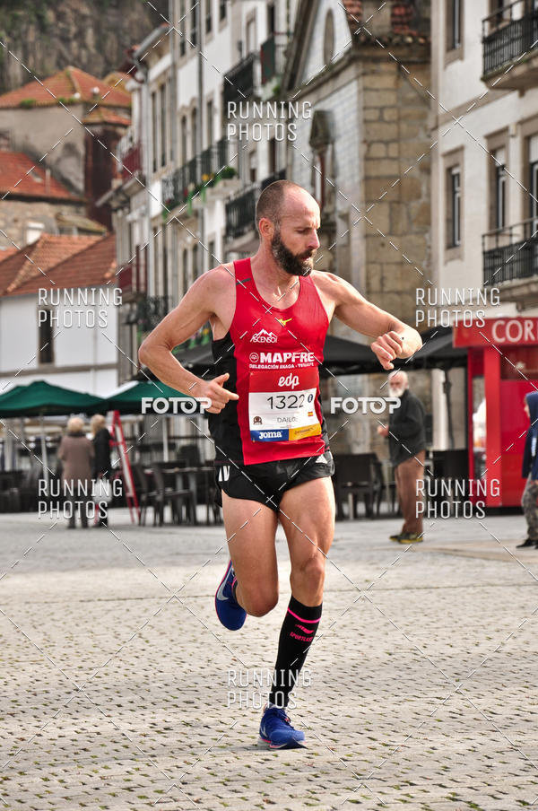 Buy your photos of the eventMaratona do Porto 2019 on Fotop