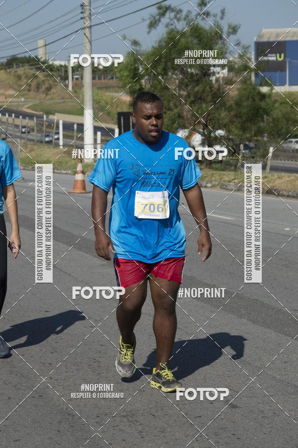 Buy your photos of the eventCorrida Solidria Grupo Milclean 21 anos on Fotop