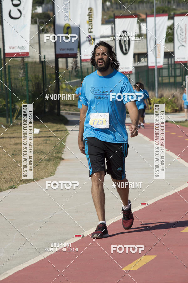 Buy your photos of the eventCorrida Solidria Grupo Milclean 21 anos on Fotop