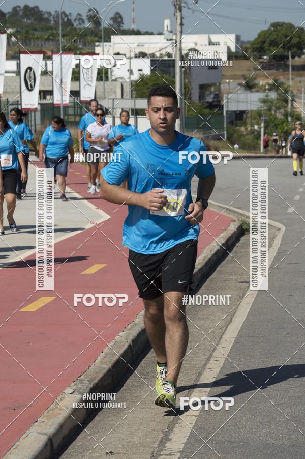 Buy your photos of the eventCorrida Solidria Grupo Milclean 21 anos on Fotop