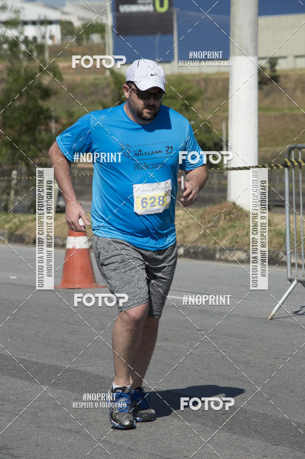 Buy your photos of the eventCorrida Solidria Grupo Milclean 21 anos on Fotop