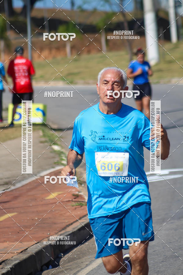 Buy your photos of the eventCorrida Solidria Grupo Milclean 21 anos on Fotop