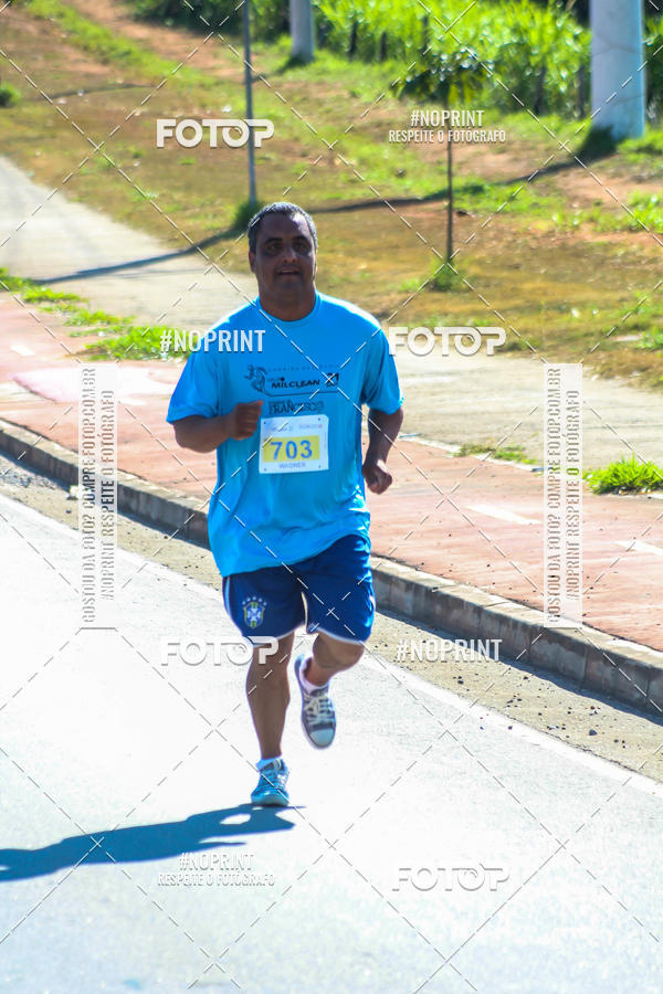 Acquista le foto dell'eventoCorrida Solidria Grupo Milclean 21 anos in Fotop