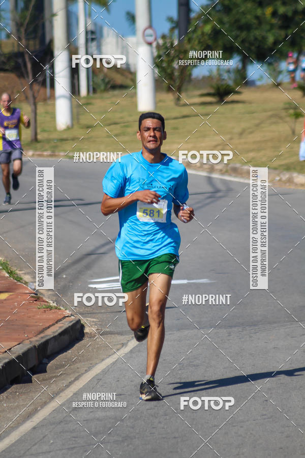 Achetez vos photos de l'vnementCorrida Solidria Grupo Milclean 21 anos sur Fotop