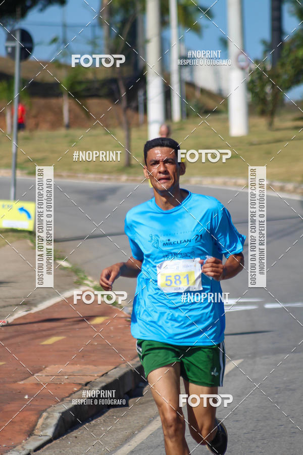 Achetez vos photos de l'vnementCorrida Solidria Grupo Milclean 21 anos sur Fotop