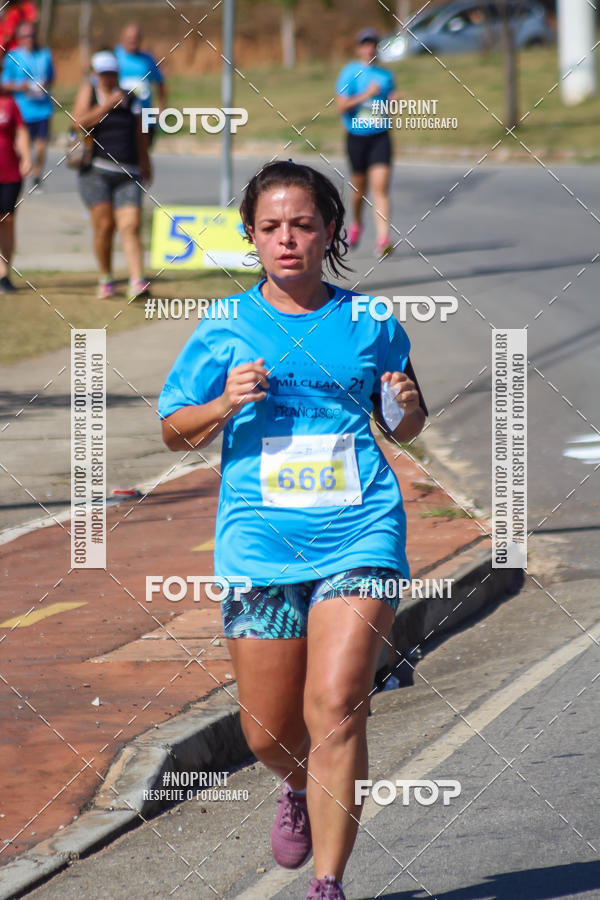 Compra tus fotos del eventoCorrida Solidria Grupo Milclean 21 anos En Fotop