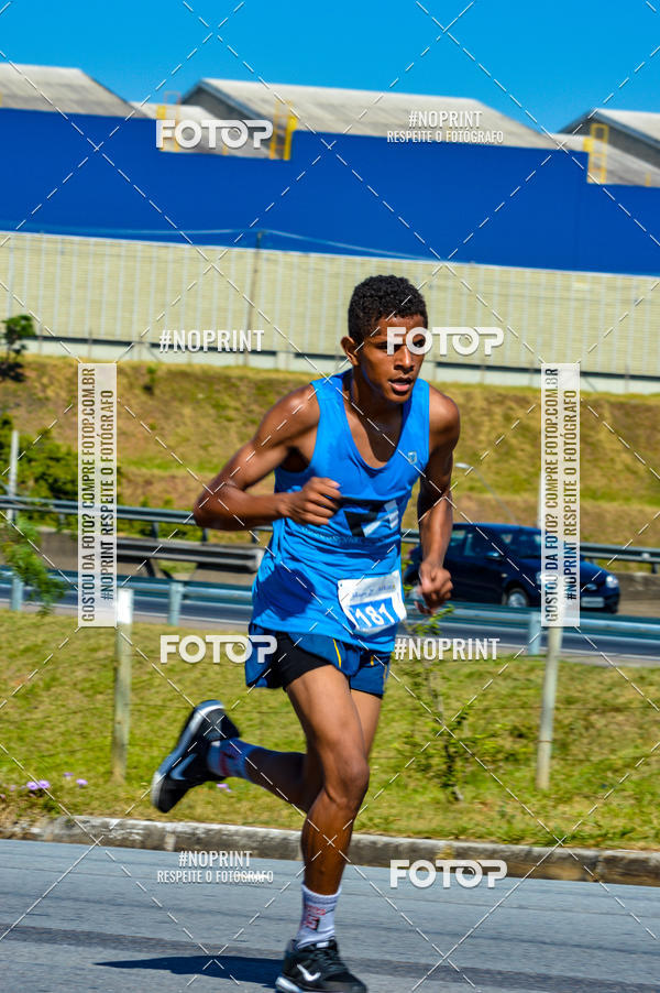 Buy your photos of the eventCorrida Solidria Grupo Milclean 21 anos on Fotop