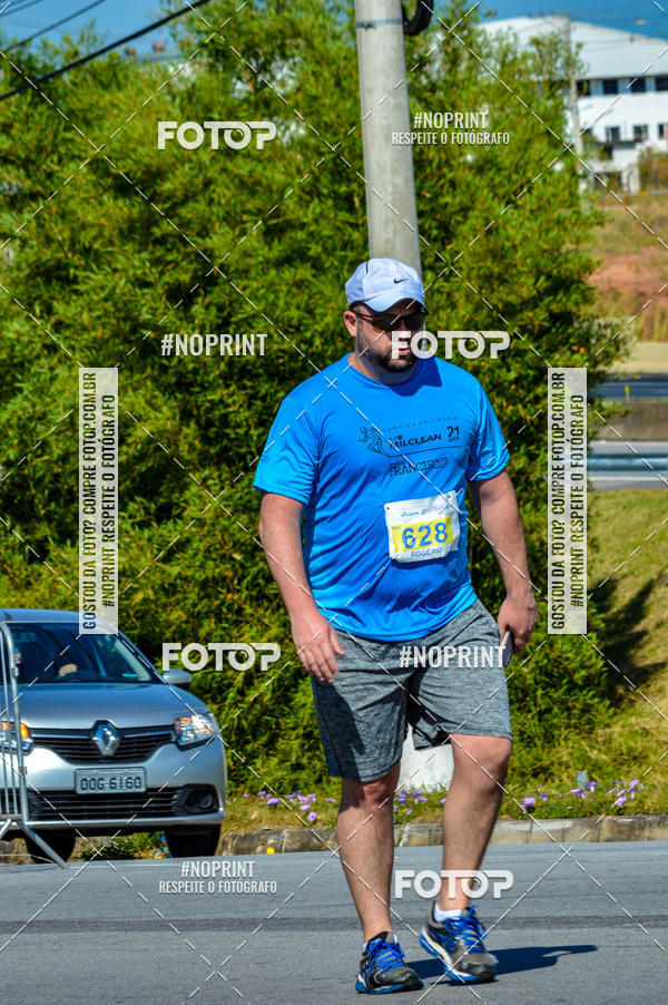 Buy your photos of the eventCorrida Solidria Grupo Milclean 21 anos on Fotop