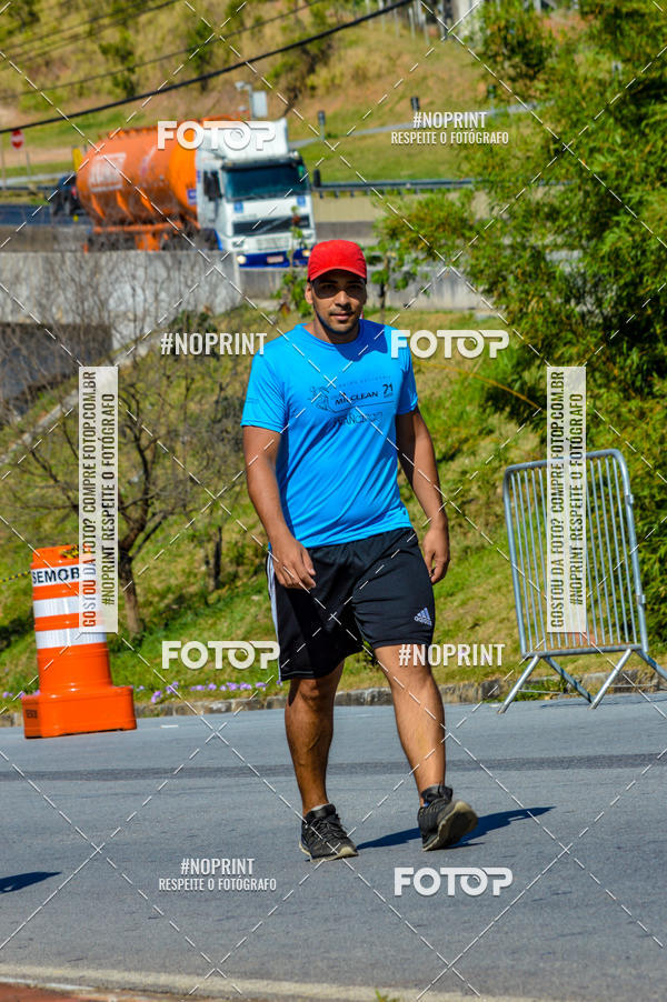 Achetez vos photos de l'vnementCorrida Solidria Grupo Milclean 21 anos sur Fotop