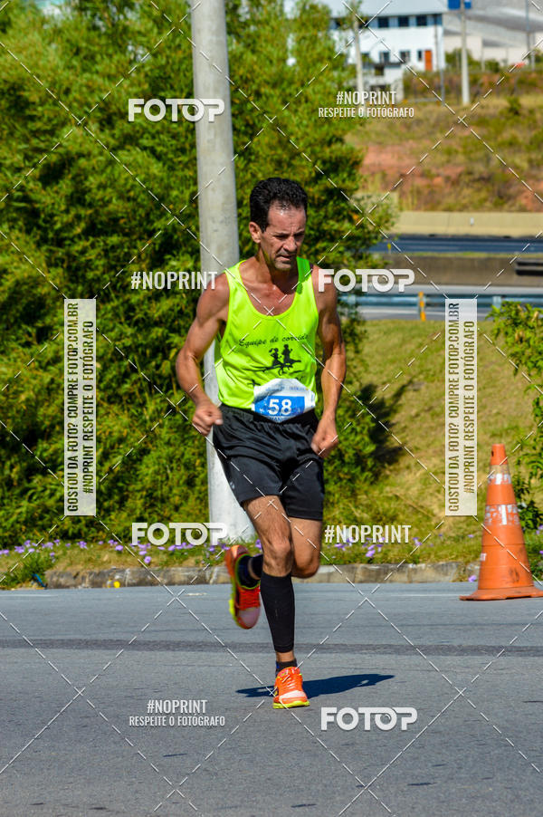 Achetez vos photos de l'vnementCorrida Solidria Grupo Milclean 21 anos sur Fotop
