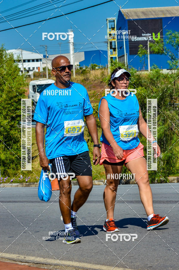 Achetez vos photos de l'vnementCorrida Solidria Grupo Milclean 21 anos sur Fotop