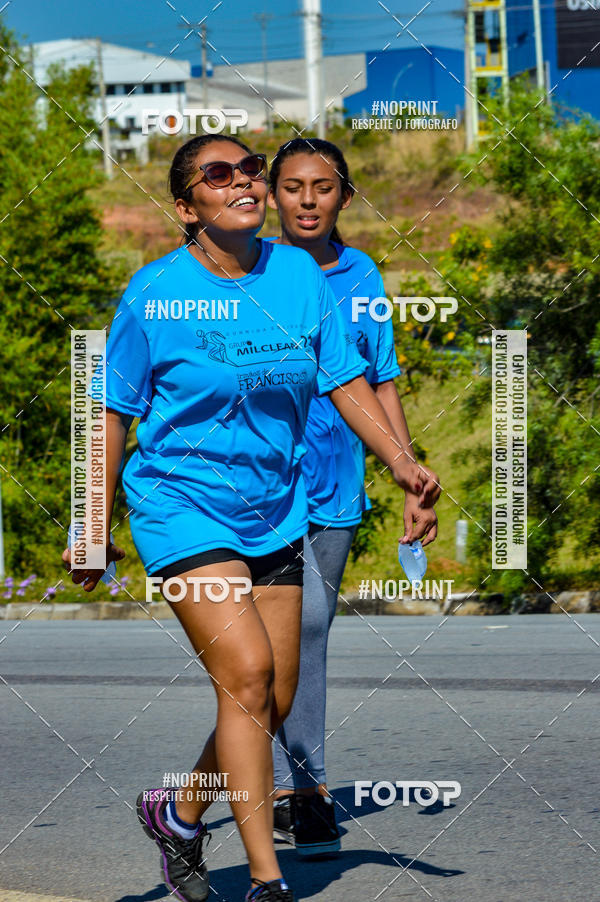 Compra tus fotos del eventoCorrida Solidria Grupo Milclean 21 anos En Fotop