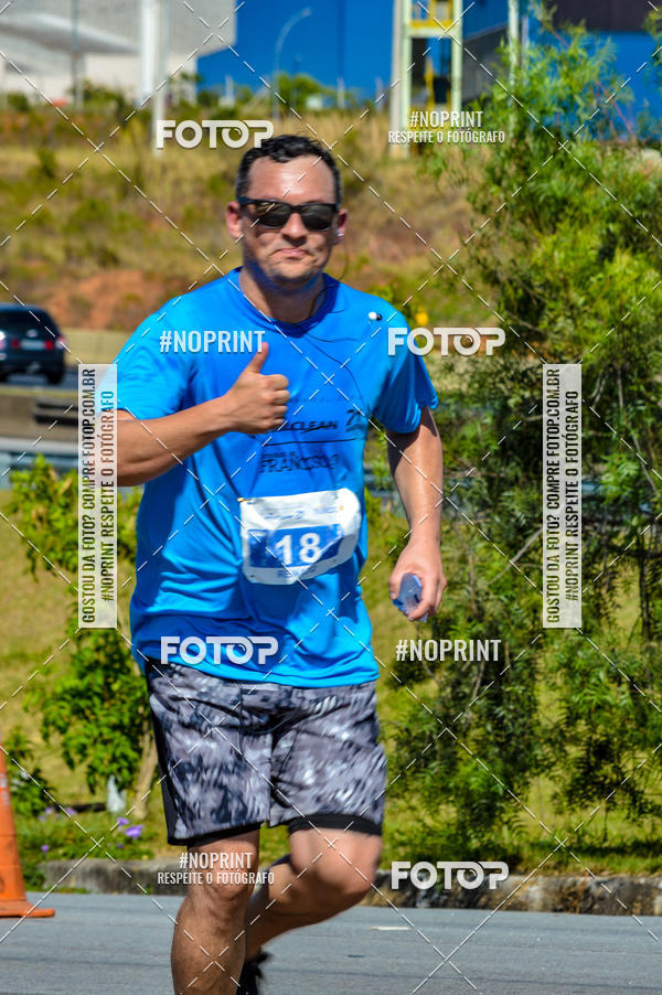 Compre as suas fotos do eventoCorrida Solidria Grupo Milclean 21 anos no Fotop