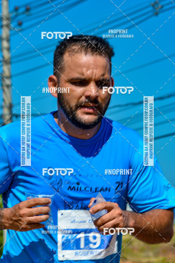 Compre suas fotos do eventoCorrida Solidria Grupo Milclean 21 anos no Fotop