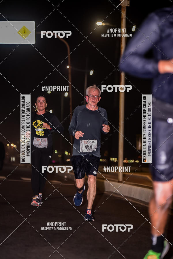 Buy your photos of the eventMEIA MARATONA NOTURNA ECLIPSE LUNAR 2019 on Fotop