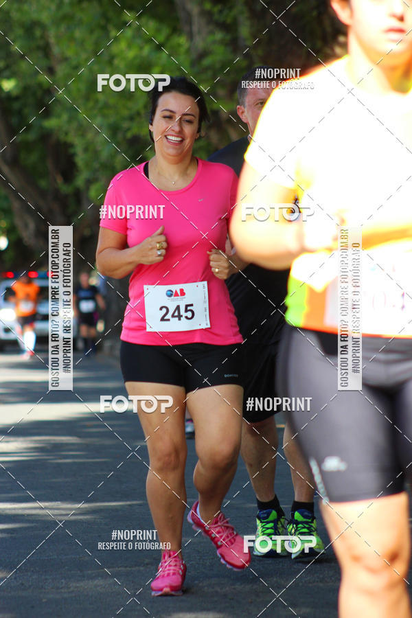 Achetez vos photos de l'vnementOAB CORRE Campos do Jordo sur Fotop