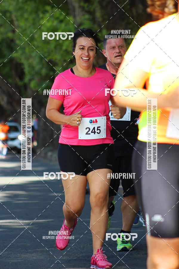 Achetez vos photos de l'vnementOAB CORRE Campos do Jordo sur Fotop