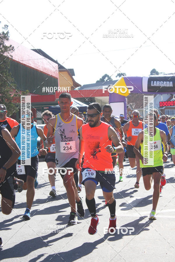 Buy your photos of the eventOAB CORRE Campos do Jordo on Fotop