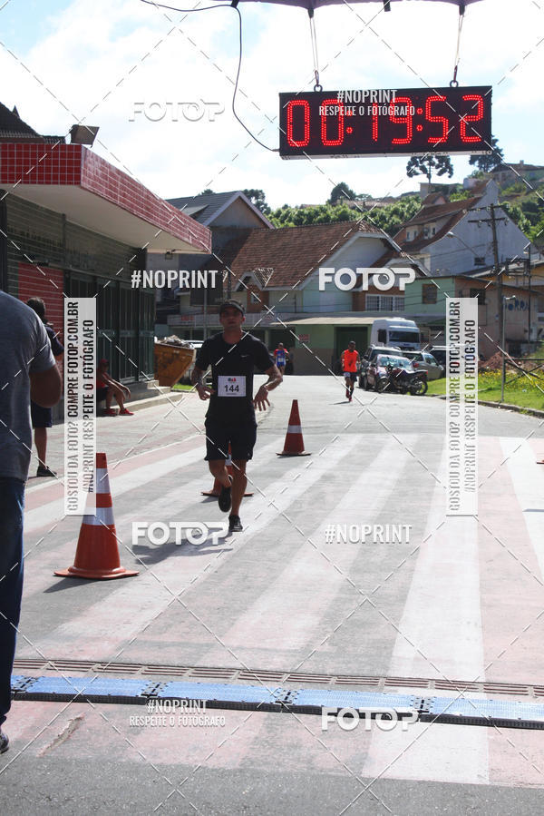 Buy your photos of the eventOAB CORRE Campos do Jordo on Fotop