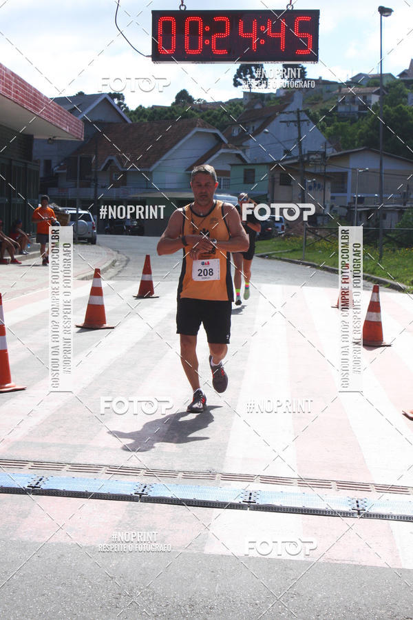 Buy your photos of the eventOAB CORRE Campos do Jord�o on Fotop