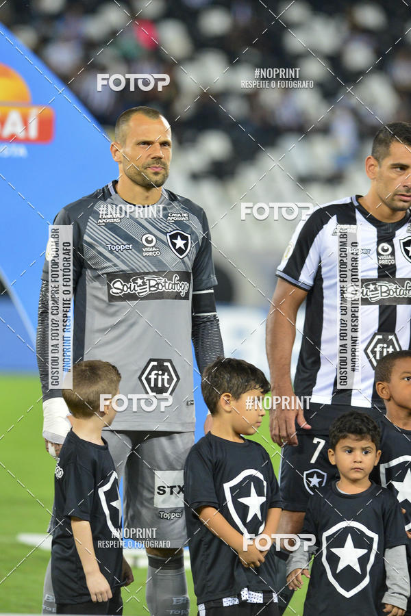 Buy your photos of the eventBotafogo x Goi�s � Nilton Santos - 09/10/2019 on Fotop