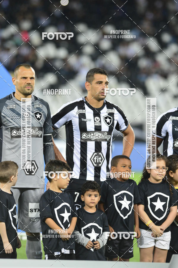 Buy your photos of the eventBotafogo x Goi�s � Nilton Santos - 09/10/2019 on Fotop