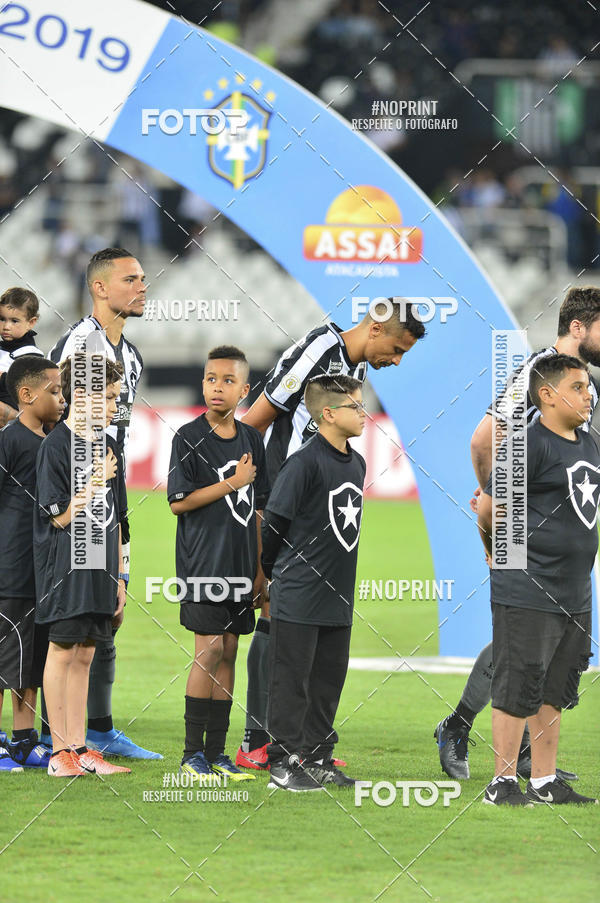 Buy your photos of the eventBotafogo x Goi�s � Nilton Santos - 09/10/2019 on Fotop
