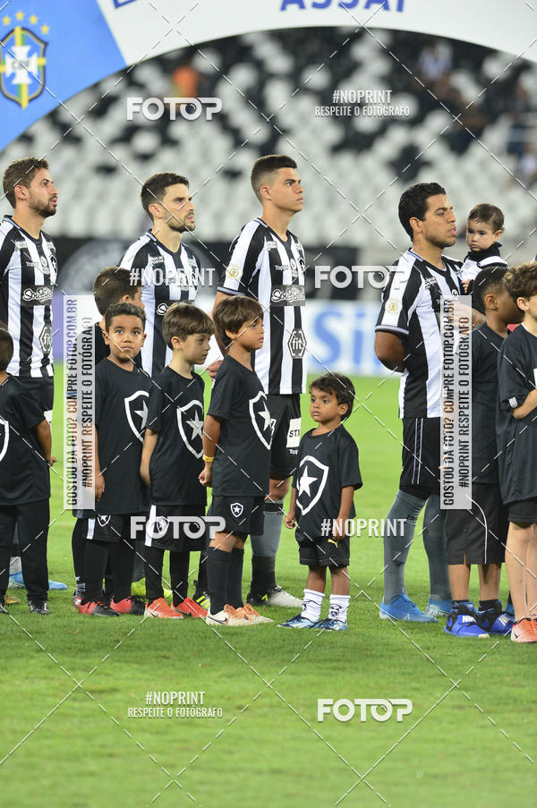 Buy your photos of the eventBotafogo x Goi�s � Nilton Santos - 09/10/2019 on Fotop