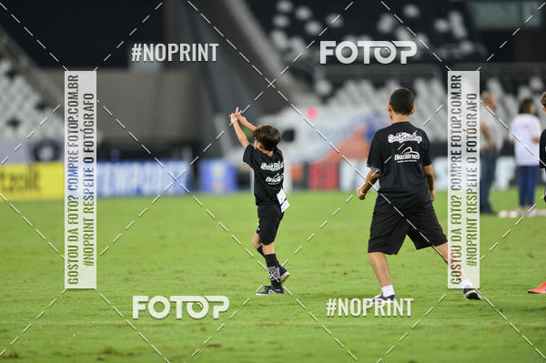 Buy your photos of the eventBotafogo x Goi�s � Nilton Santos - 09/10/2019 on Fotop