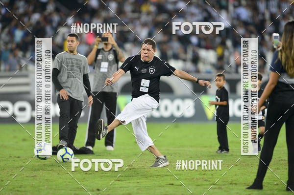 Buy your photos of the eventBotafogo x Goi�s � Nilton Santos - 09/10/2019 on Fotop