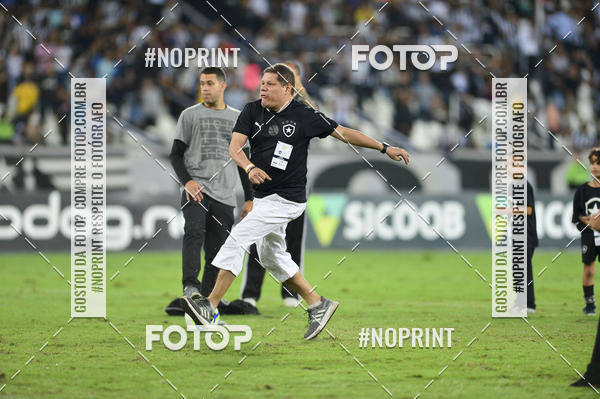 Buy your photos of the eventBotafogo x Goi�s � Nilton Santos - 09/10/2019 on Fotop