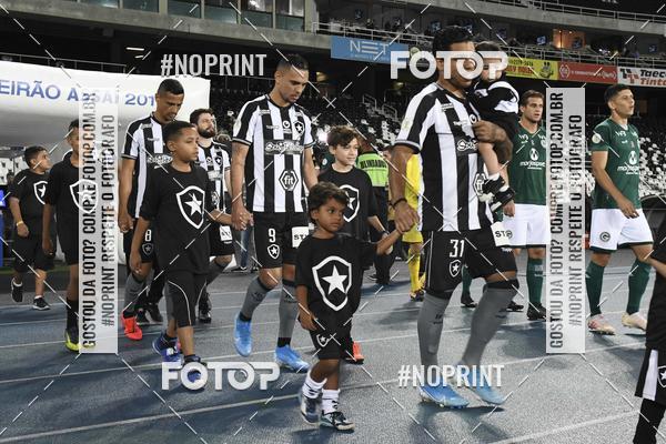 Buy your photos of the eventBotafogo x Goi�s � Nilton Santos - 09/10/2019 on Fotop