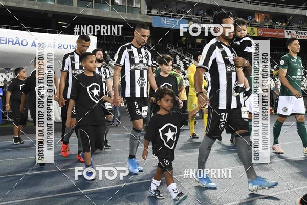Buy your photos of the eventBotafogo x Goi�s � Nilton Santos - 09/10/2019 on Fotop