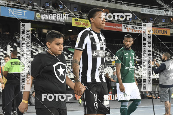 Buy your photos of the eventBotafogo x Goi�s � Nilton Santos - 09/10/2019 on Fotop