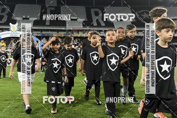 Buy your photos of the eventBotafogo x Goi�s � Nilton Santos - 09/10/2019 on Fotop