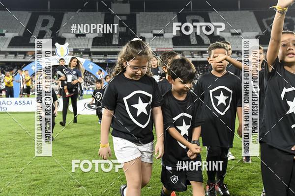 Buy your photos of the eventBotafogo x Goi�s � Nilton Santos - 09/10/2019 on Fotop