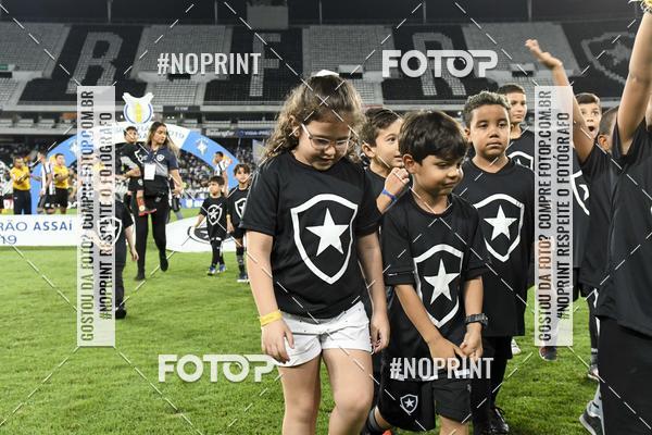 Buy your photos of the eventBotafogo x Goi�s � Nilton Santos - 09/10/2019 on Fotop