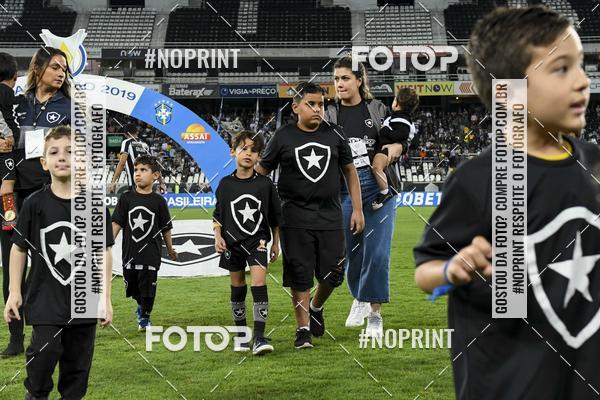 Buy your photos of the eventBotafogo x Goi�s � Nilton Santos - 09/10/2019 on Fotop