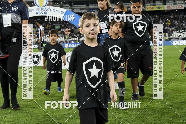 Buy your photos of the eventBotafogo x Goi�s � Nilton Santos - 09/10/2019 on Fotop