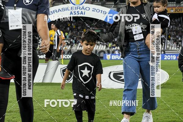 Buy your photos of the eventBotafogo x Goi�s � Nilton Santos - 09/10/2019 on Fotop