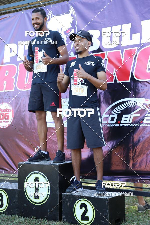 Compra tus fotos del eventoPIT BULL RUNNING En Fotop