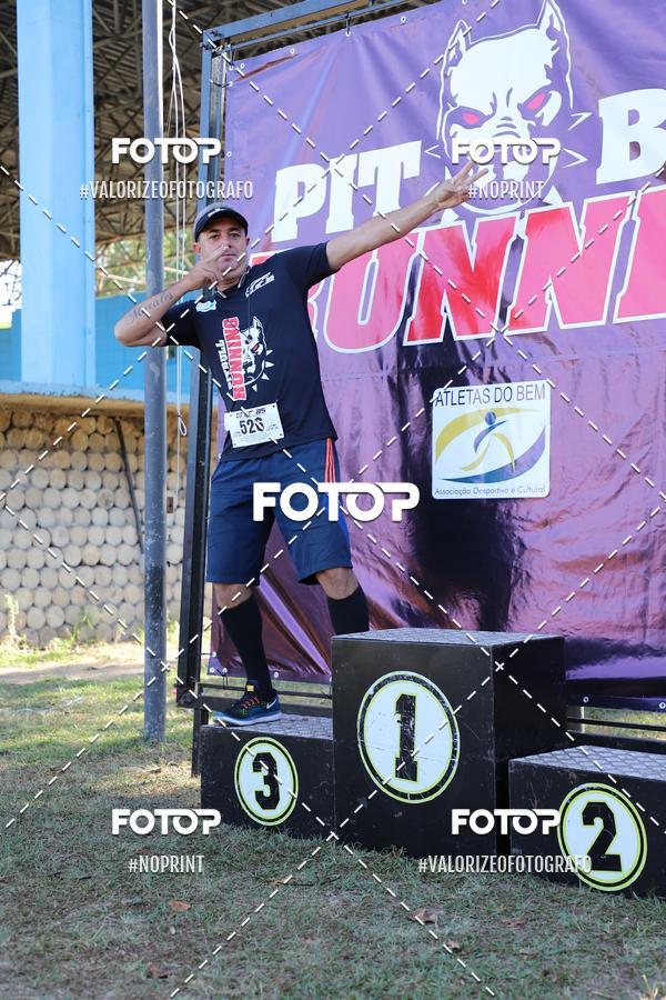 Compra tus fotos del eventoPIT BULL RUNNING En Fotop