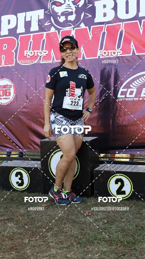 Buy your photos of the eventPIT BULL RUNNING on Fotop