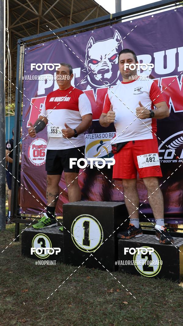 Buy your photos of the eventPIT BULL RUNNING on Fotop